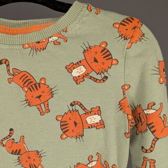๐ 3 for 10 ๐ Tiger Long Sleeve Shirt - Picture 3 of 4